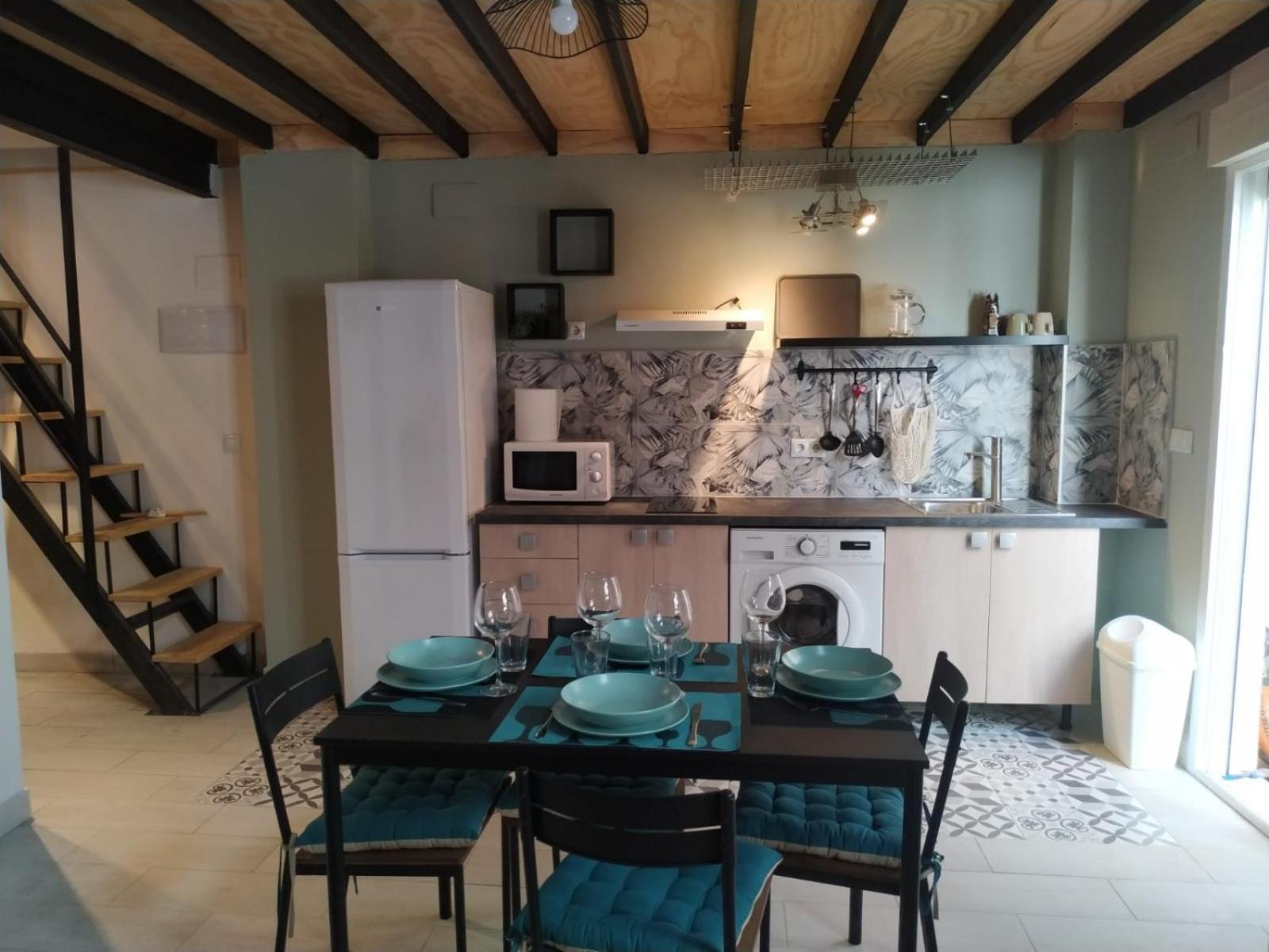 Centrico Apartamento Familiar Con Patio Privado 알리칸테 외부 사진